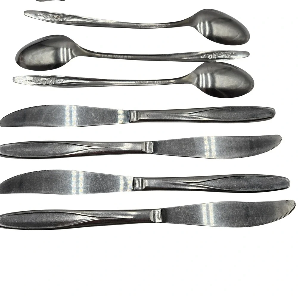 Vtg Stainless Steel Flatware Set‎ Radiant Rose Floral Design 16 Pieces